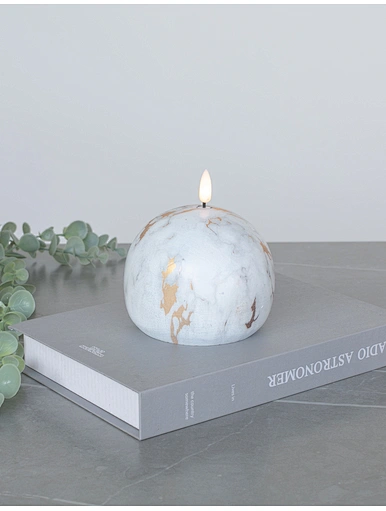 flickering flameless candles